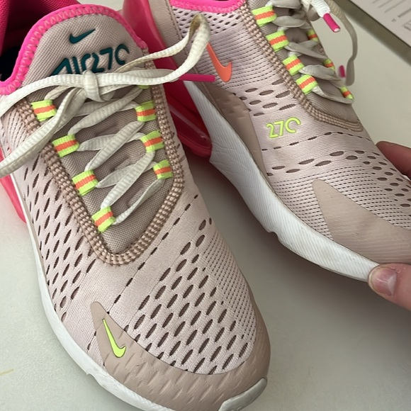 Nike Air Max 270 in Barely Rose Stone Mauve size 7 - Picture 6 of 6